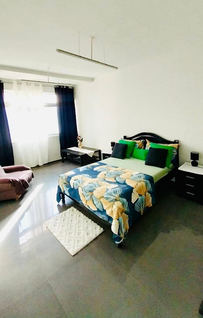 Cozy Home With Terrace Views! 폰타 두 솔 외부 사진